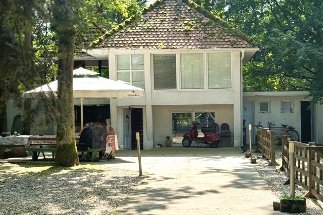 Kuća / Kruškovo polje / Namenjeno za etno restoran / pečenjaru / Magistralni put Šamac – Gradačac/