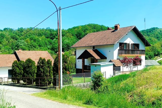 Prodaja / Kuća 220m2/ Vranjak / Modriča